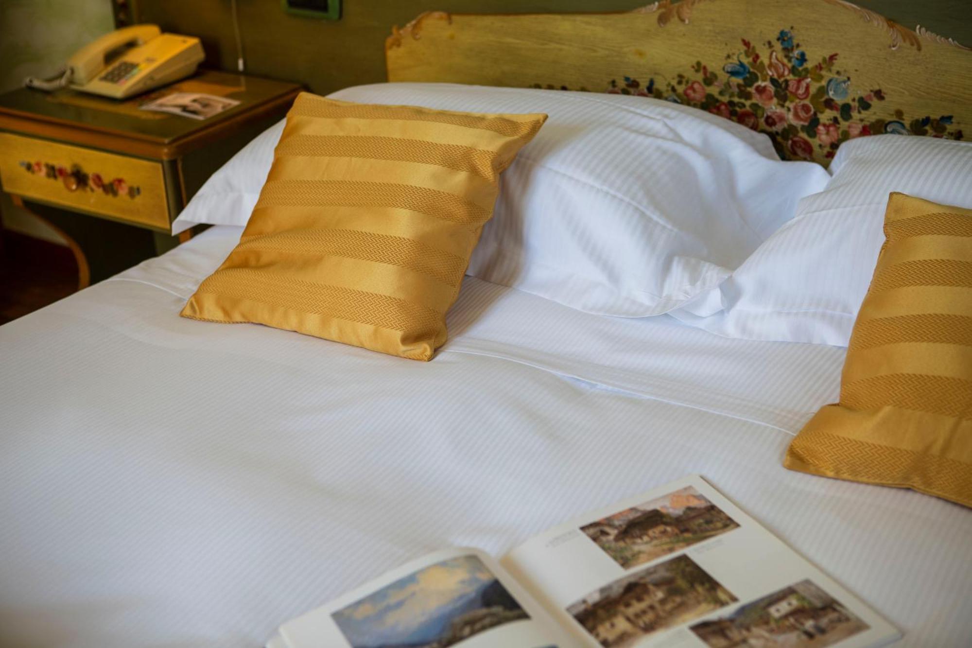 Hotel Villa Imperina Agordo Habitación foto