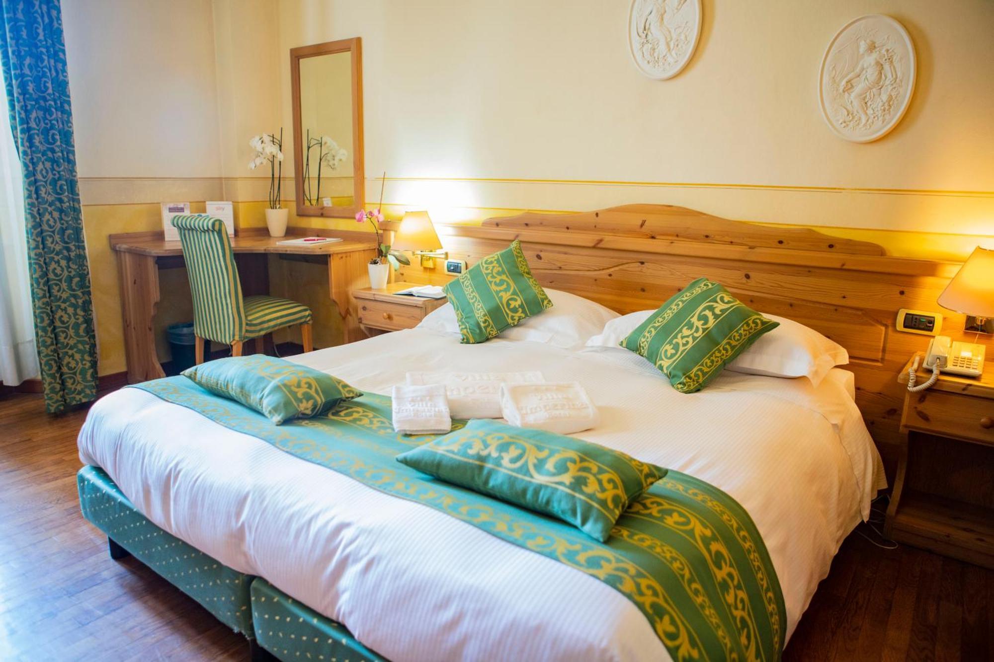 Hotel Villa Imperina Agordo Habitación foto